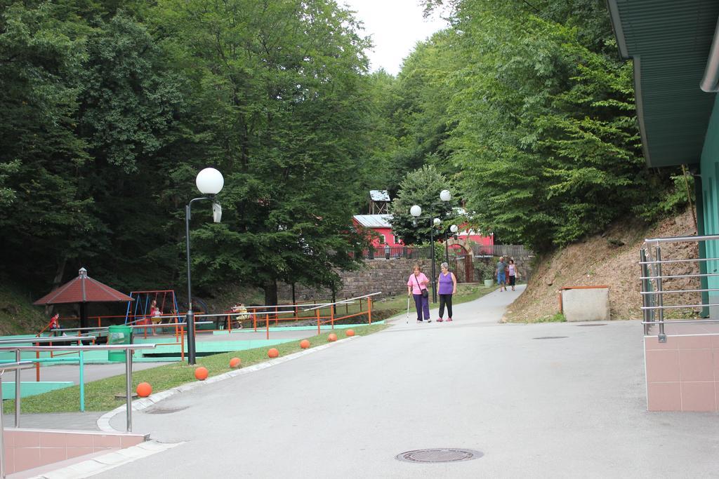 Guesthouse Edelnice Gornja Trepca Екстер'єр фото